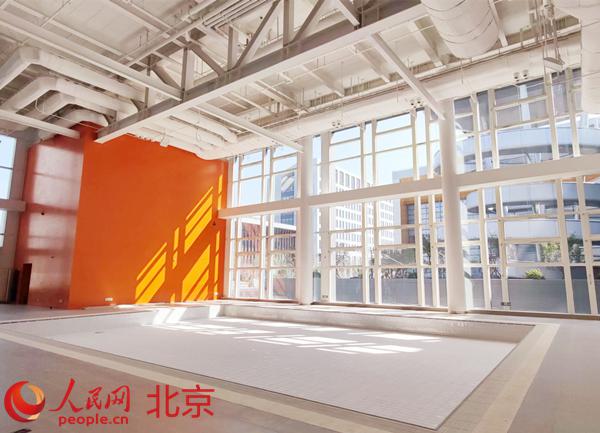 BSports网页版副中间潞城全民健身中间：修建披“绿衣” 